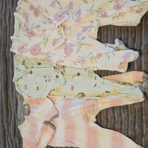 Great conditiom 0-3 onsies. Super cute mix of patterns.